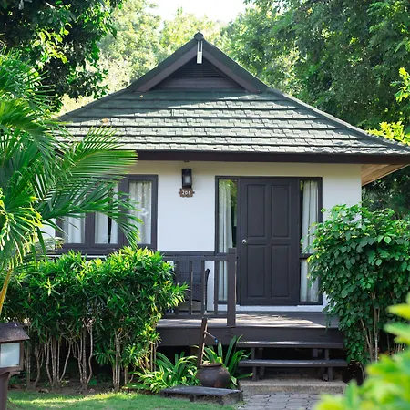 Phi Phi Holiday Resort, Leam Tong Beach-2